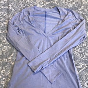Lululemon Top. EUC!